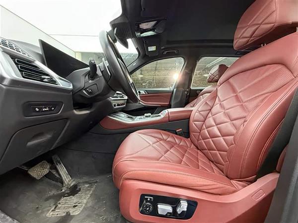 ����X5 2023�� xDrive 40Li M�˶���װ