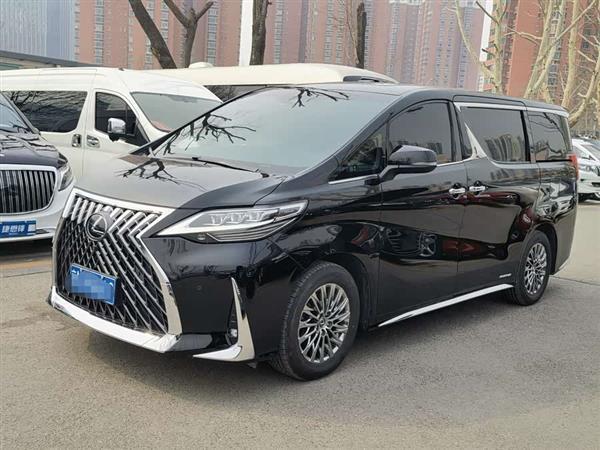 �׿���˹LM 2020�� 300h �������Ű�