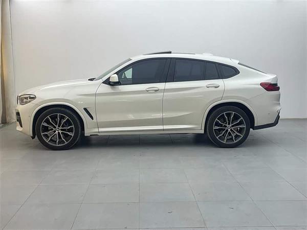 ����X4 2021�� xDrive 30i M�˶���ҹ��װ