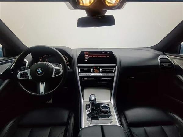 ����8ϵ 2019�� 840i xDrive ���Ž��ܳ� M�˶���װ