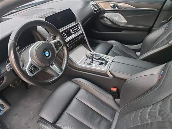 ����8ϵ 2019�� 840i xDrive ���Ž��ܳ� M�˶���װ