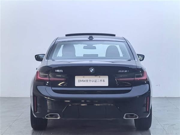 ����3ϵ 2025�� 325i M�˶���װ