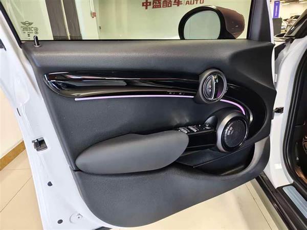 MINI 2023�� 1.5T COOPER ������ ���Ű�