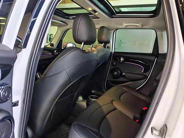 MINI 2023�� 1.5T COOPER ������ ���Ű�