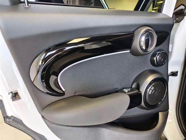 MINI 2023�� 1.5T COOPER ������ ���Ű�