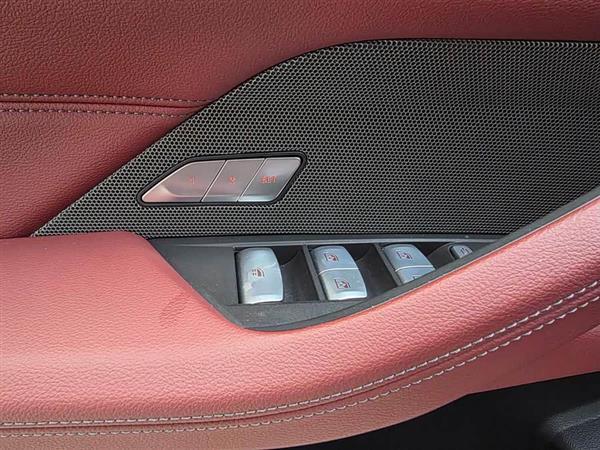 ����4ϵ 2024�� 430i ����M�˶���ҹ��װ