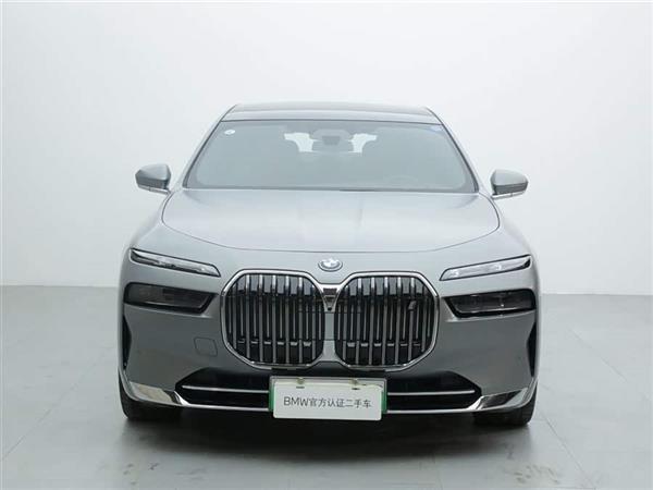 ����i7 2023�� xDrive60L ������װ