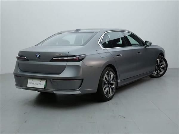 ����i7 2023�� xDrive60L ������װ