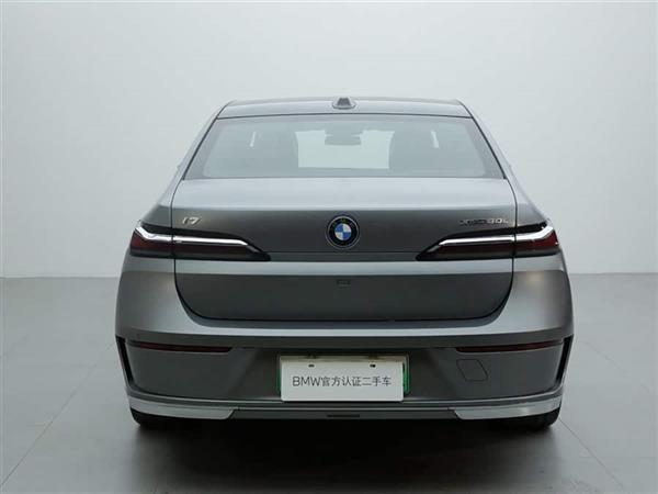 ����i7 2023�� xDrive60L ������װ