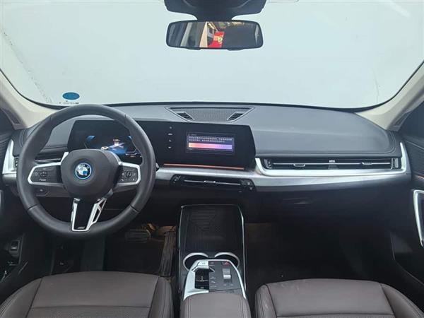 ����iX1 2025�� eDrive25L M�˶���װ