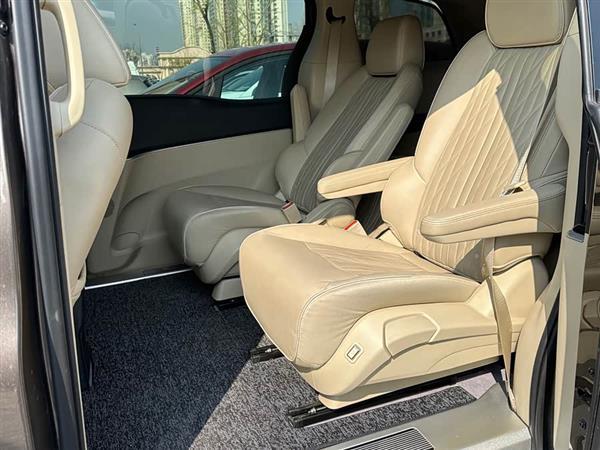 ���GL8 2023�� ½�Ϲ���� 652T ������