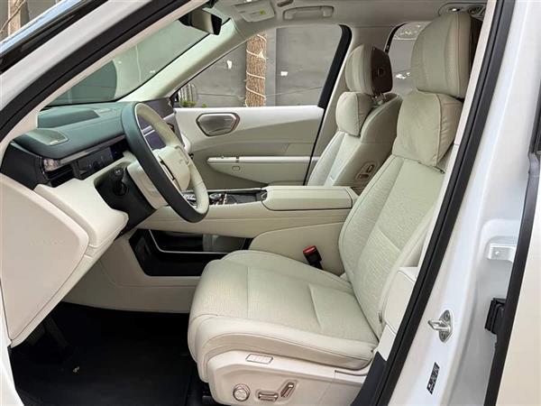 ���900 2025�� 2.0T Ultra