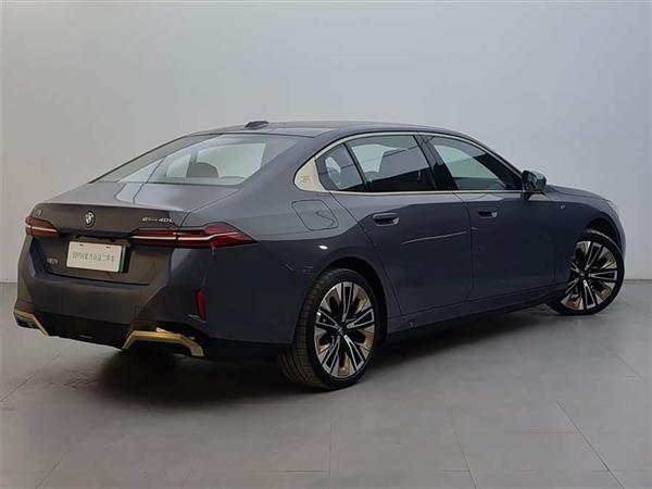 ����i5 2025�� eDrive 40L M�˶���װ