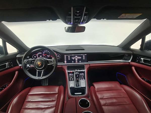 Panamera 2017�� Panamera 4 �����ӳ��� 3.0T