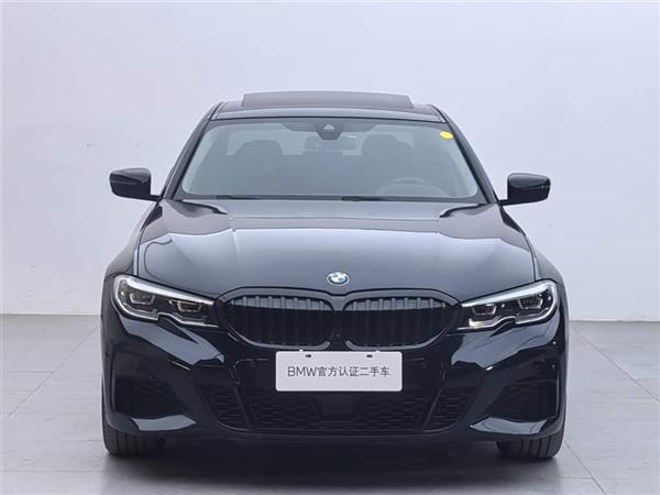 ����3ϵ 2021�� 330Li xDrive M�˶���ҹ��װ
