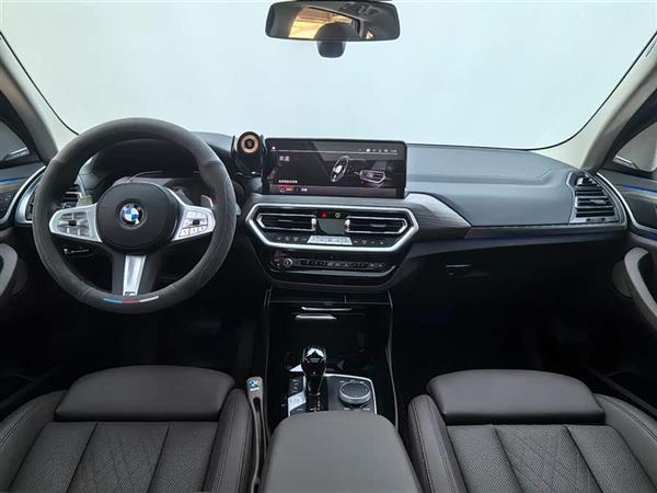 ����X3 2023�� xDrive30i ������ M��ҹ��װ
