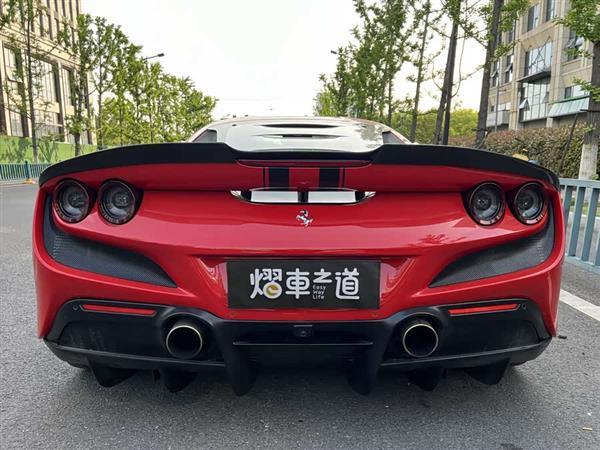 ������F8 2019�� Tributo 3.9T V8