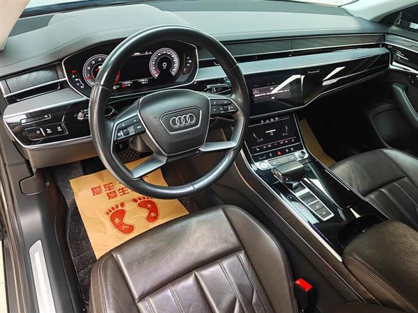 �µ�A8 2018�� A8L 55 TFSI quattroͶ�Ű澫Ӣ��