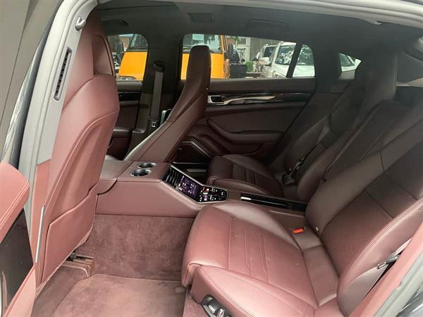 Panamera 2017�� Panamera 4 �����ӳ��� 3.0T