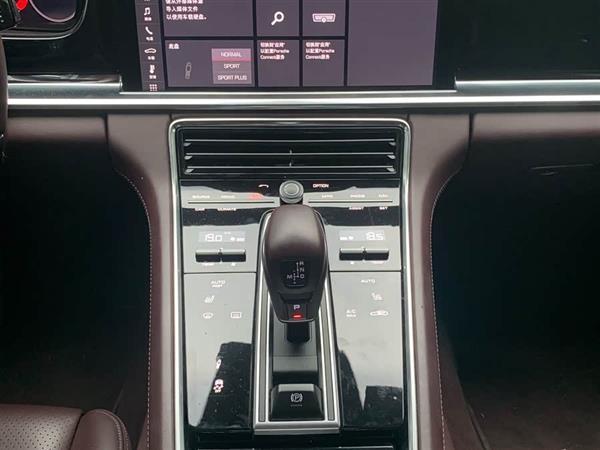 Panamera 2017�� Panamera 4 �����ӳ��� 3.0T