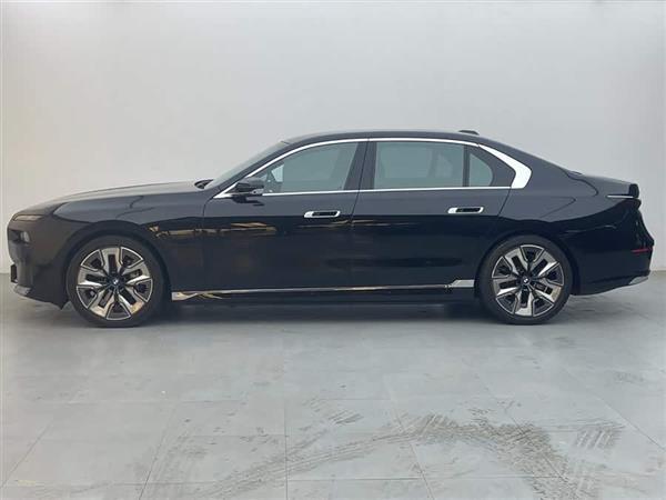 ����i7 2023�� eDrive50L ����������װ