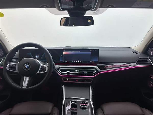 ����3ϵ 2024�� 325i M�˶���װ