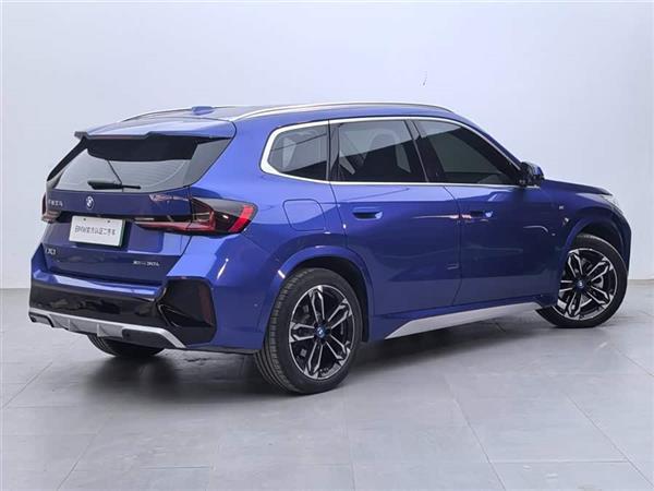 ����iX1 2023�� xDrive30L M�˶���װ