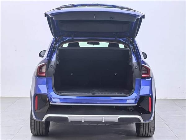 ����iX1 2023�� xDrive30L M�˶���װ