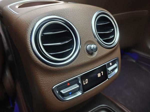����E�� 2017�� E 320 L 4MATIC