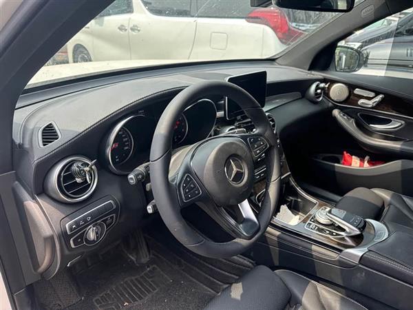 ����GLC 2019�� GLC 260 4MATIC ������