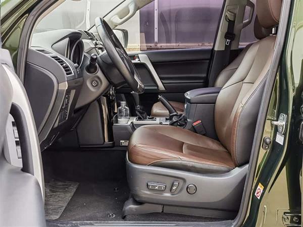 ������ 2016�� 3.5L �Զ�VX NAVI