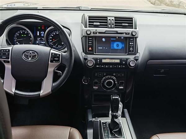 ������ 2016�� 3.5L �Զ�VX NAVI