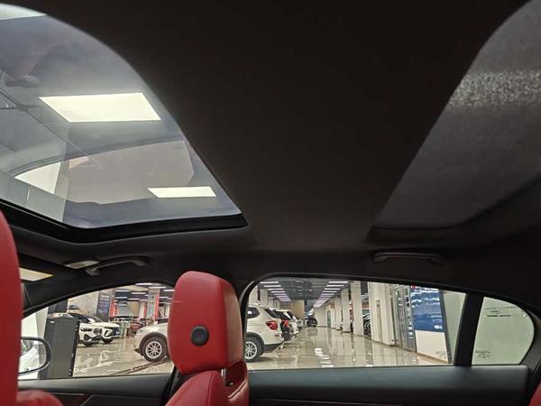 �ݱ�XEL 2021�� 2.0T 250PS �׺��˶���