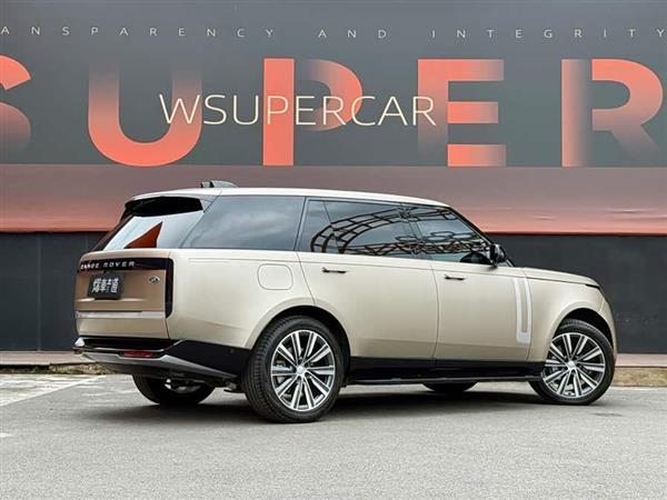 ��ʤ 2025�� 3.0 L6 400PS �����ӳ���