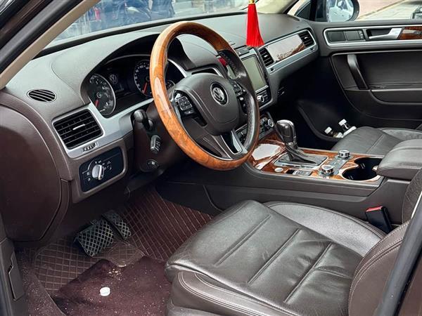 ;�� 2011�� 3.0TSI ������