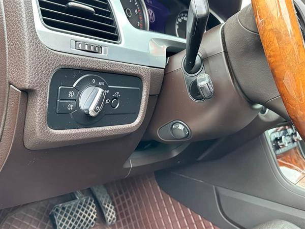 ;�� 2011�� 3.0TSI ������