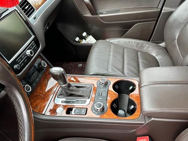 ;�� 2011�� 3.0TSI ������
