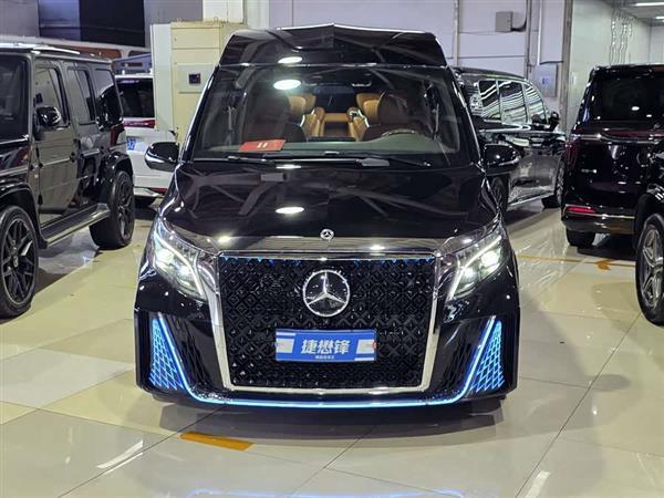 ����V�� 2022�� V 260 L ���������