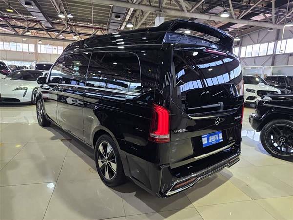 ����V�� 2022�� V 260 L ���������