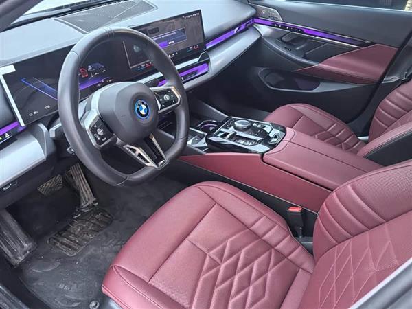 ����i5 2024�� eDrive 35L ������ M�˶���װ
