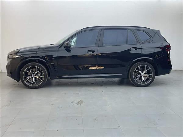 ����X5 2025�� xDrive 30Li ������M�˶���ҹ��װ