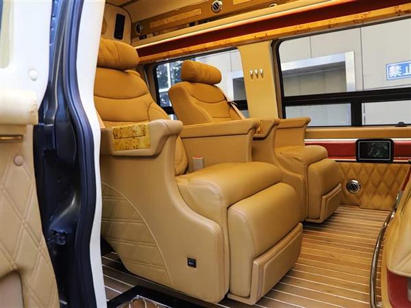 SAVANA 2017�� 1500S ���������