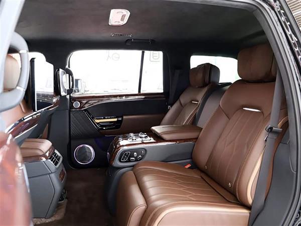 ����������ҫ 2022�� 4.0T ����콢�� 4��