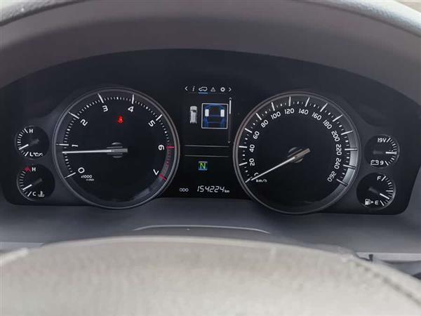 ���¿�·��(����) 2018�� 5.7L VX-R �ж���