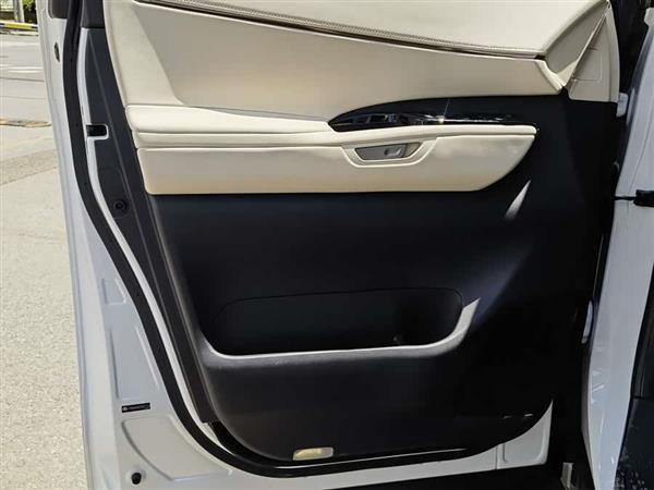 �׿���˹LM 2025�� 500h ��������