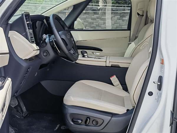 �׿���˹LM 2025�� 500h ��������