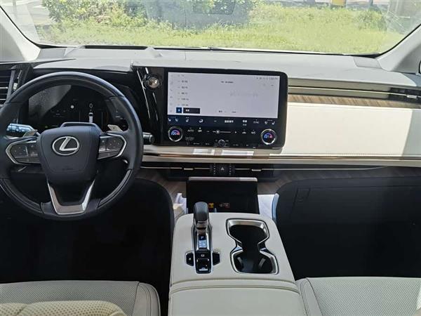 �׿���˹LM 2025�� 500h ��������