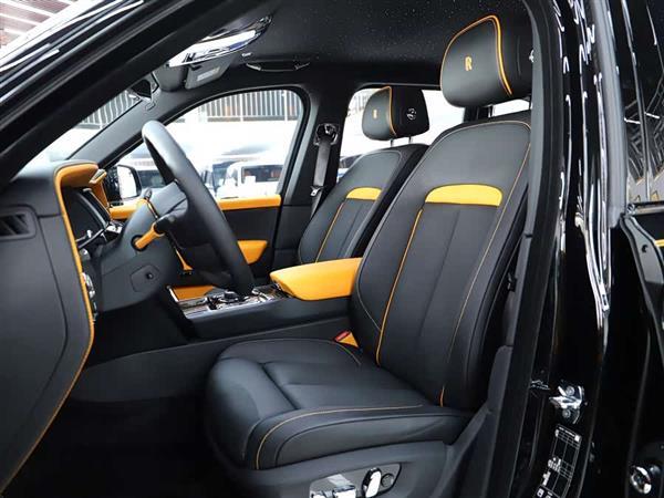 ������ 2020�� Black Badge