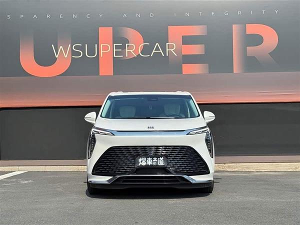 ���� 2023�� 2.0T ����������