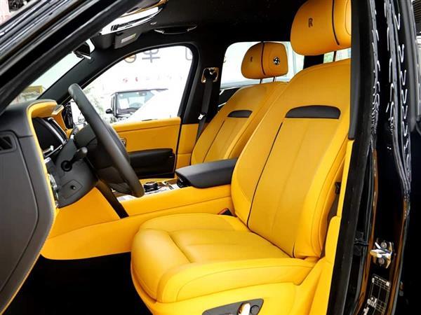 ������ 2020�� Black Badge